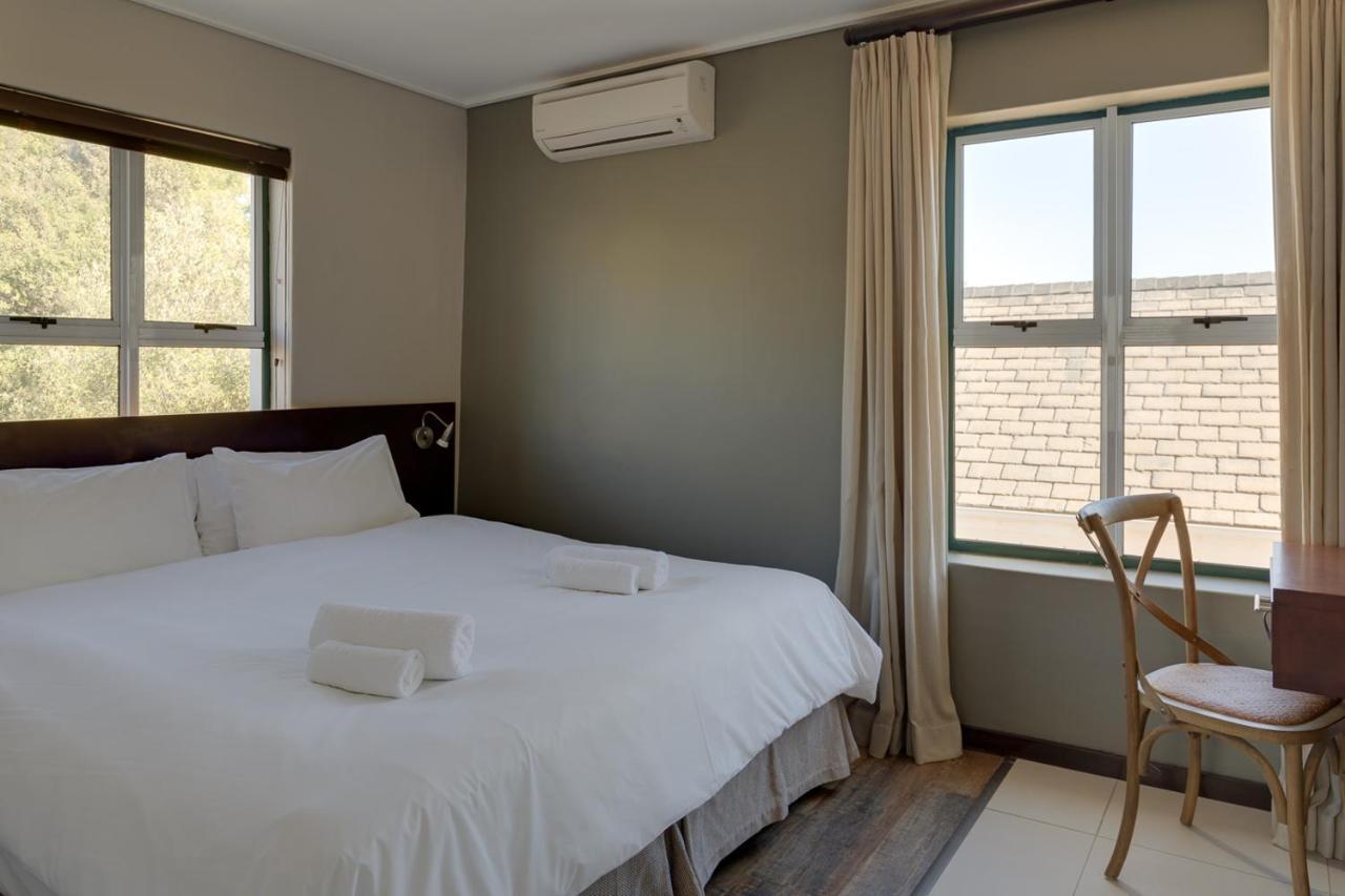 Protea Hotel By Marriott Cape Town Durbanville Bellville Eksteriør bilde