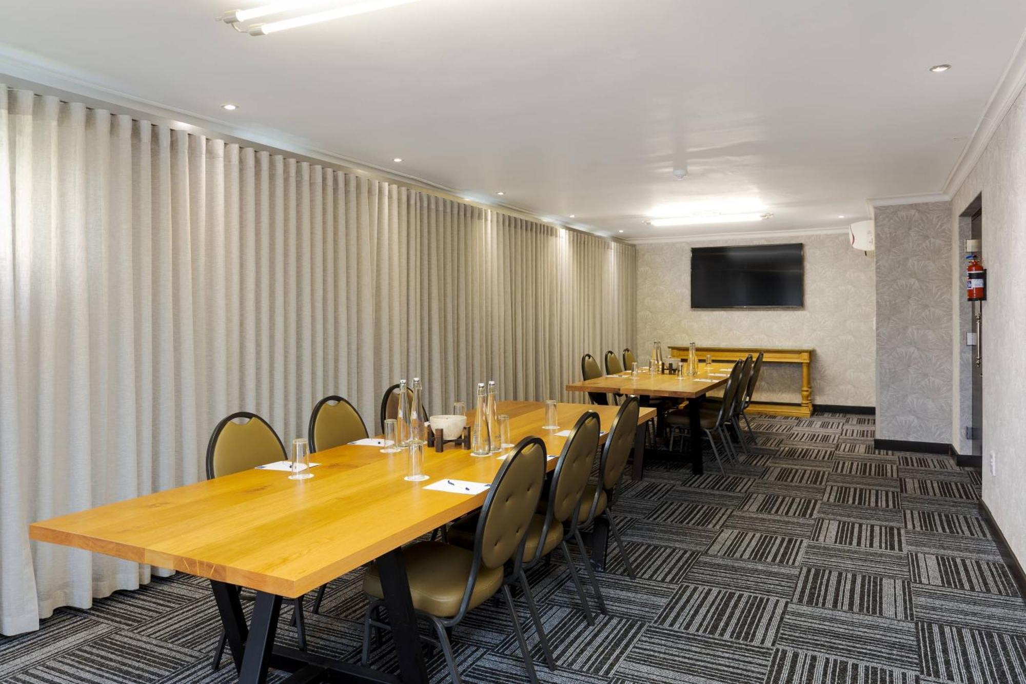 Protea Hotel By Marriott Cape Town Durbanville Bellville Eksteriør bilde
