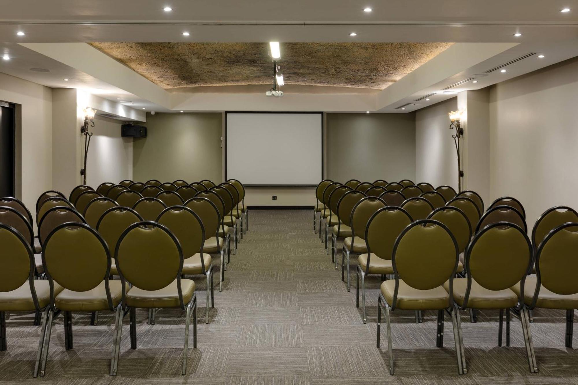 Protea Hotel By Marriott Cape Town Durbanville Bellville Eksteriør bilde