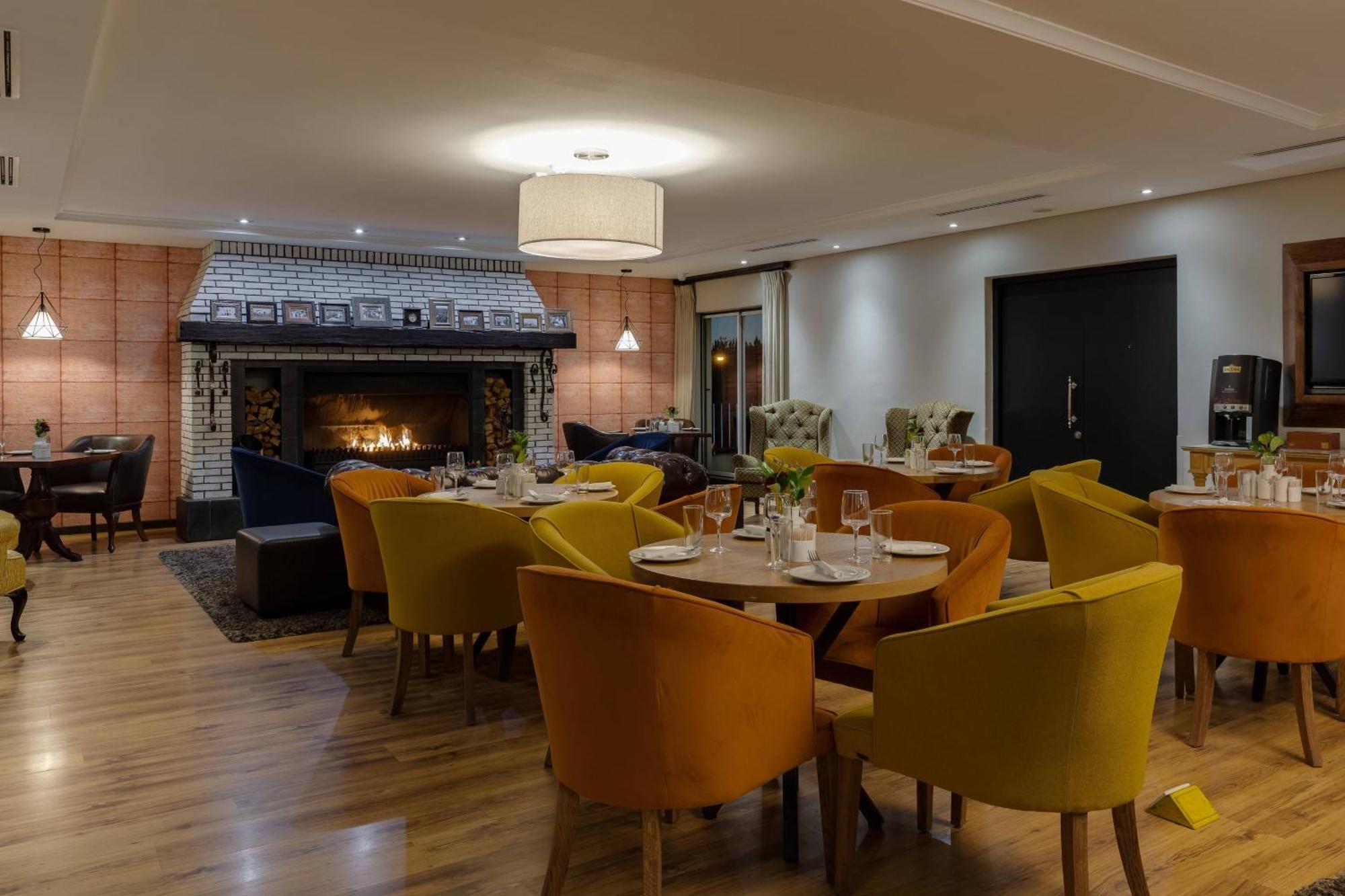 Protea Hotel By Marriott Cape Town Durbanville Bellville Eksteriør bilde