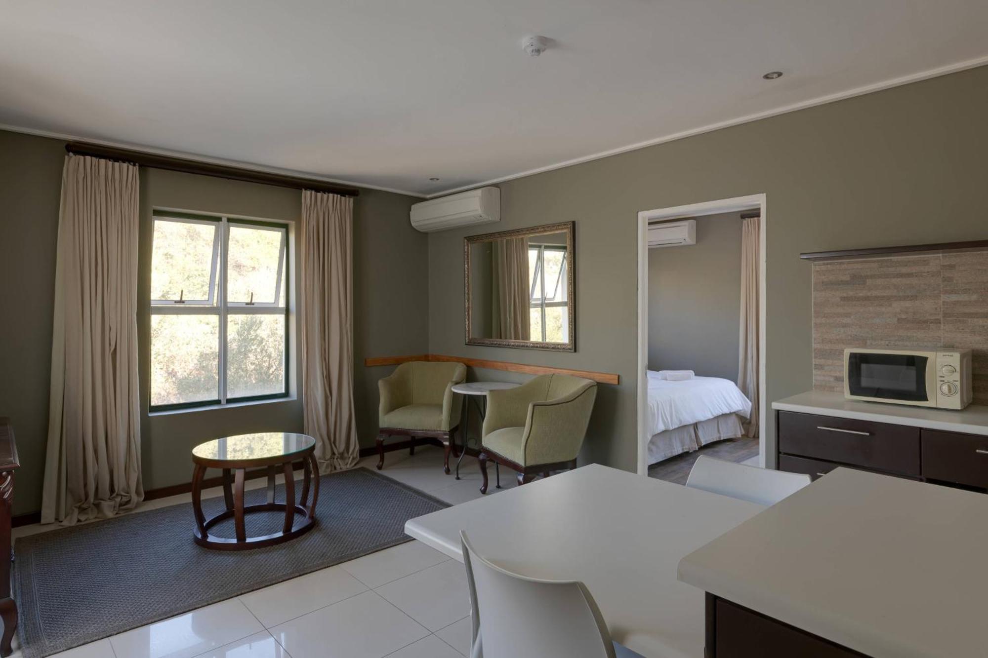 Protea Hotel By Marriott Cape Town Durbanville Bellville Eksteriør bilde