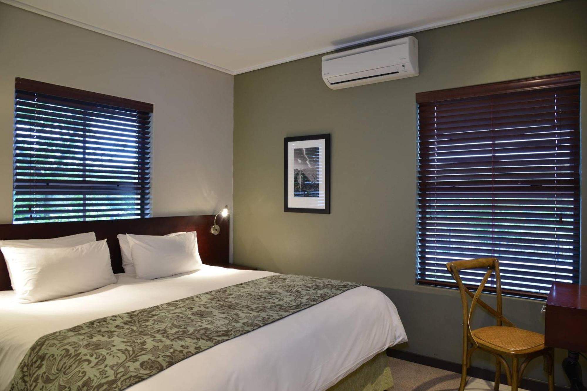 Protea Hotel By Marriott Cape Town Durbanville Bellville Eksteriør bilde
