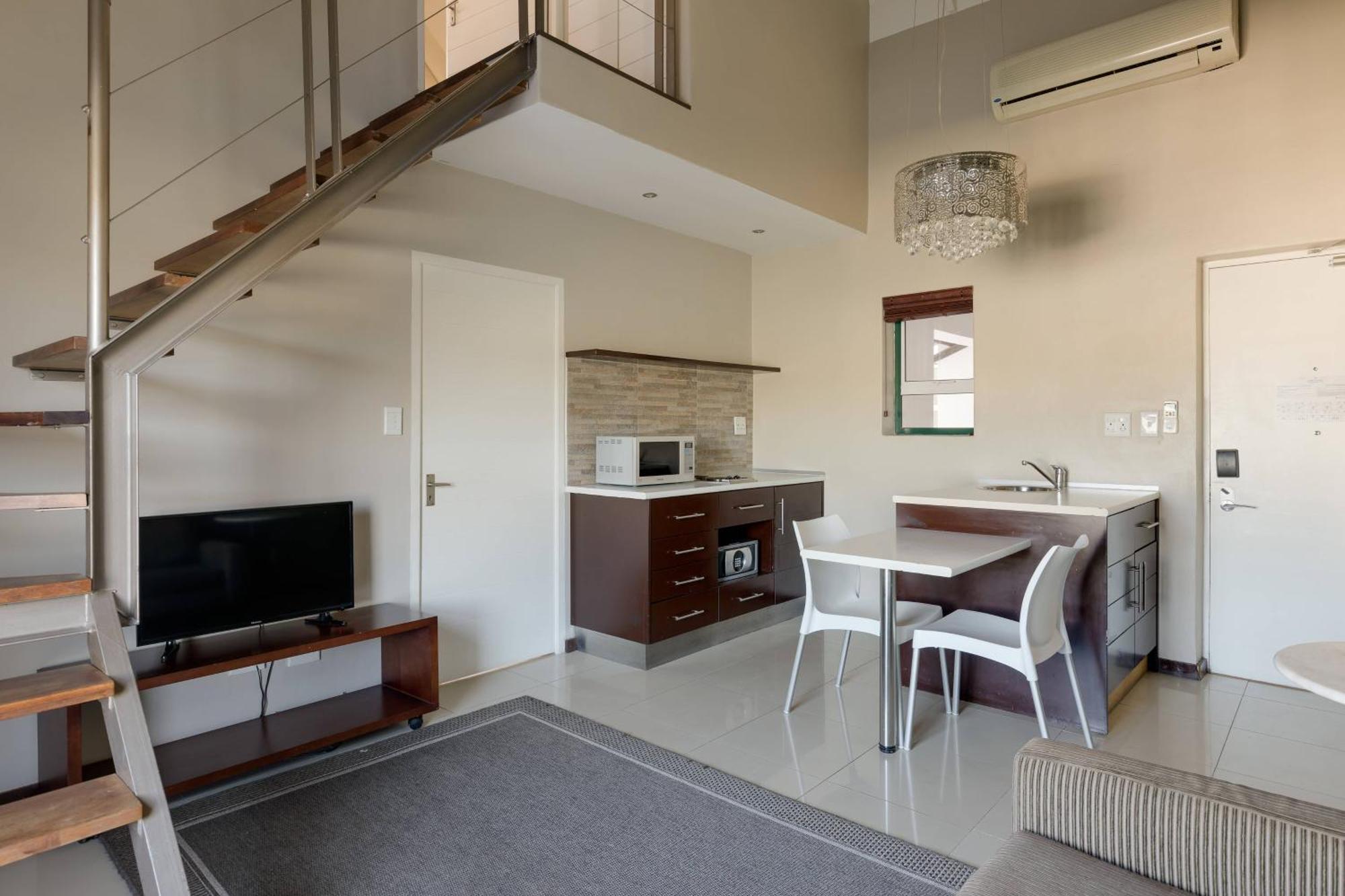 Protea Hotel By Marriott Cape Town Durbanville Bellville Eksteriør bilde