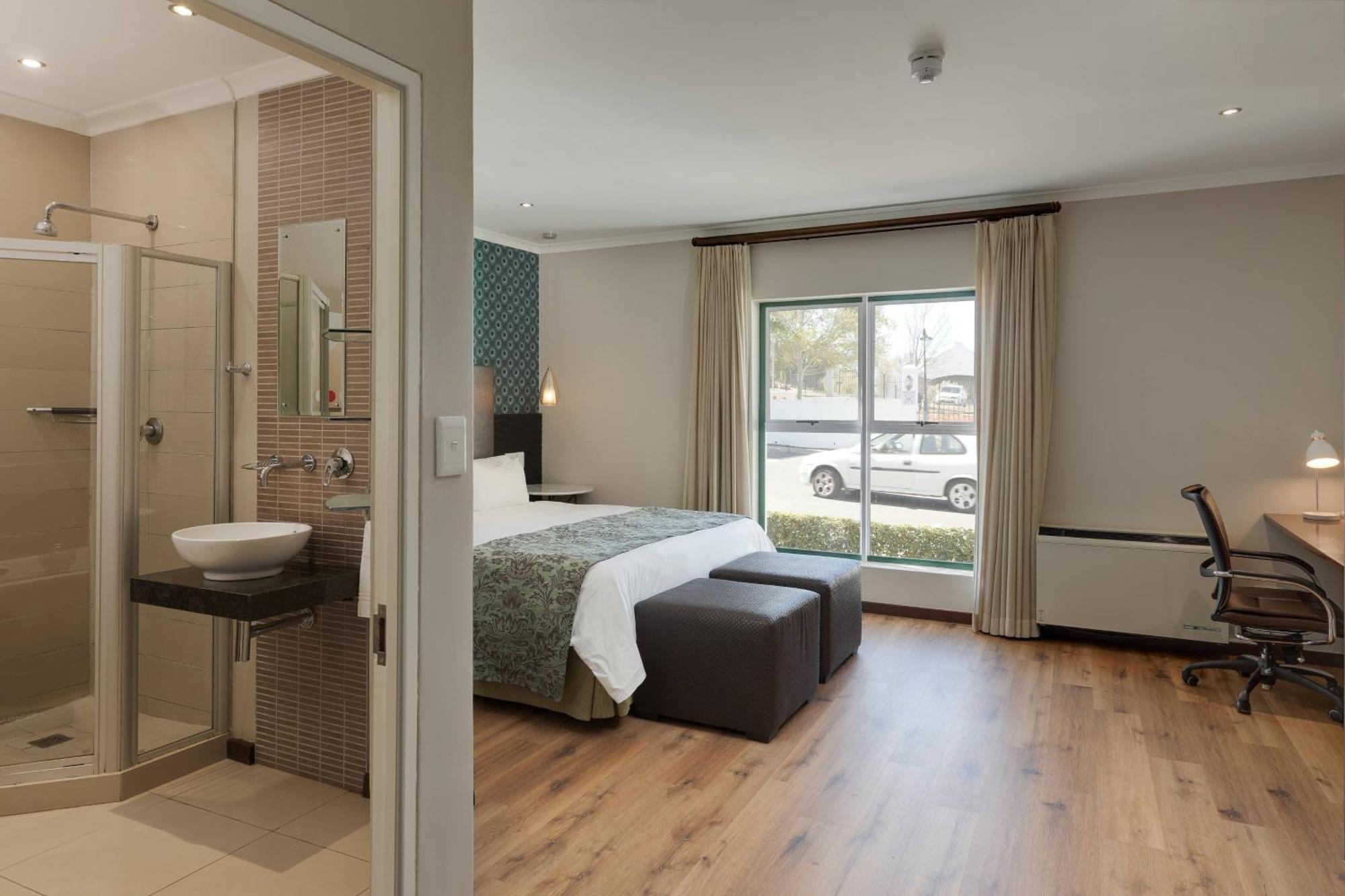 Protea Hotel By Marriott Cape Town Durbanville Bellville Eksteriør bilde