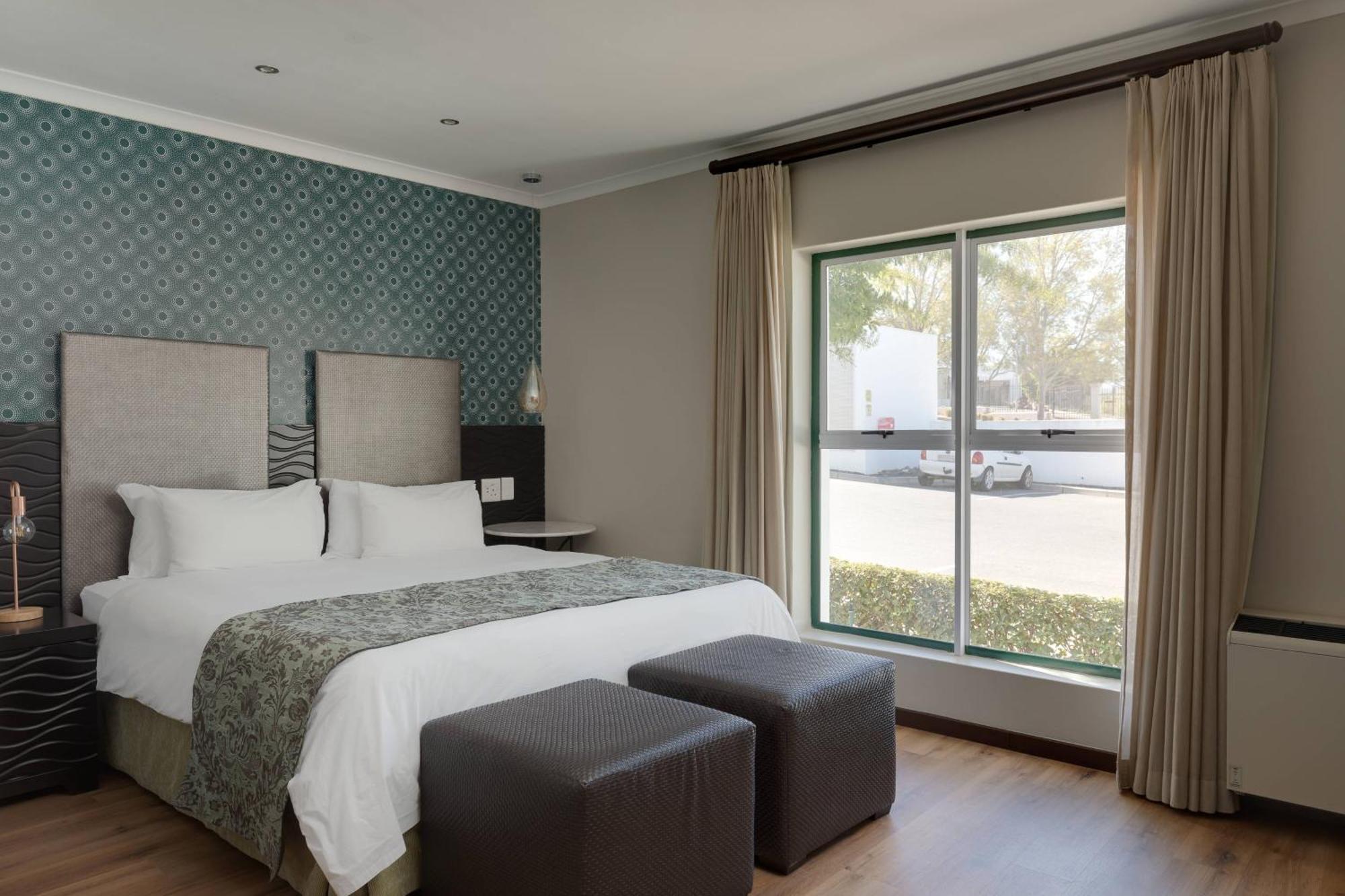 Protea Hotel By Marriott Cape Town Durbanville Bellville Eksteriør bilde