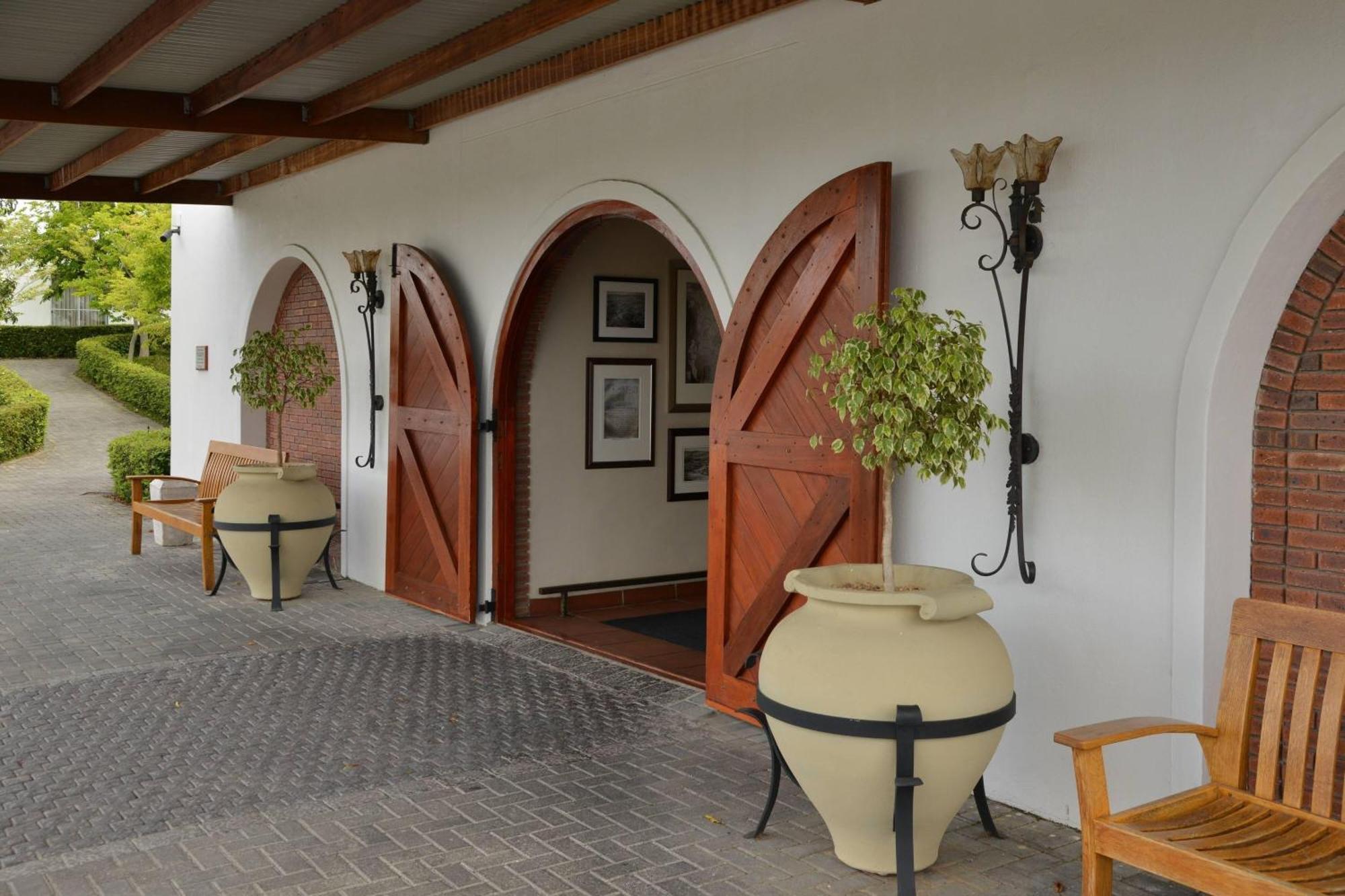 Protea Hotel By Marriott Cape Town Durbanville Bellville Eksteriør bilde